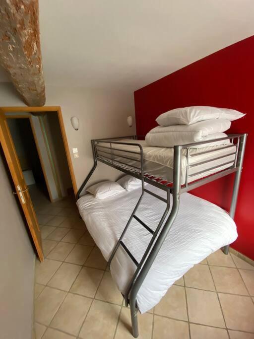 Gite A La Ferme Avec Jacuzzi Et Sauna Villefloure Kültér fotó