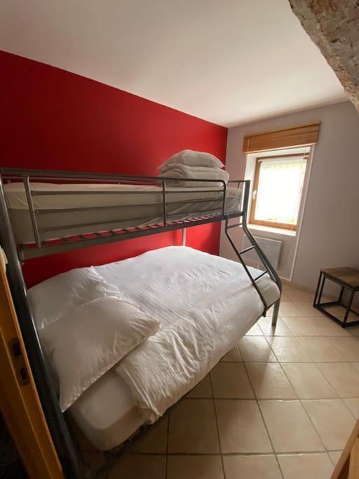 Gite A La Ferme Avec Jacuzzi Et Sauna Villefloure Kültér fotó